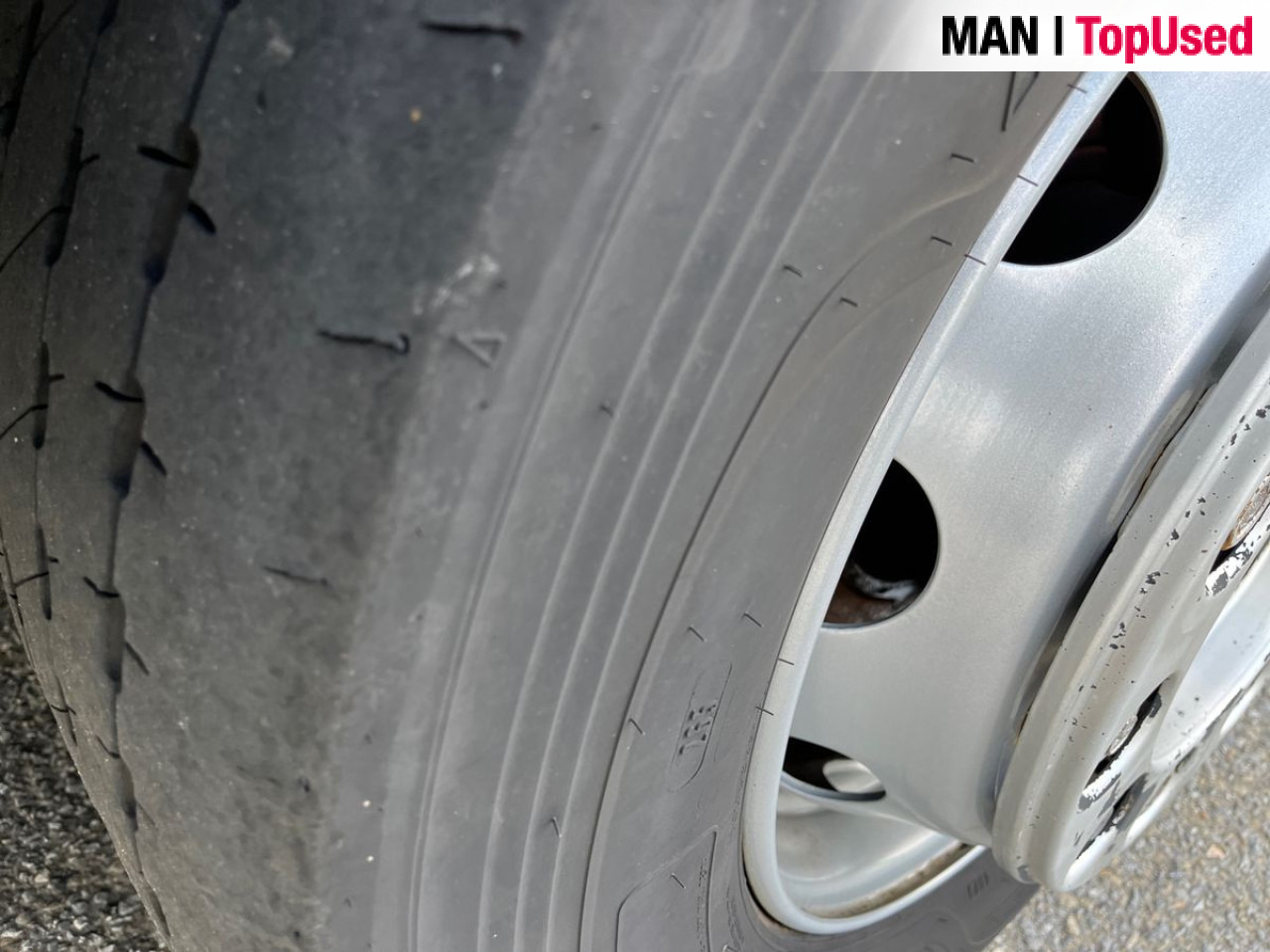 MAN TGX 18.470 4X2 LLS-U Euro6 Retarder Klima Navi ZV - Тягач: фото 2 MAN TGX 18.470 4X2 LLS-U Euro6 Retarder Klima Navi ZV - Тягач: фото 2