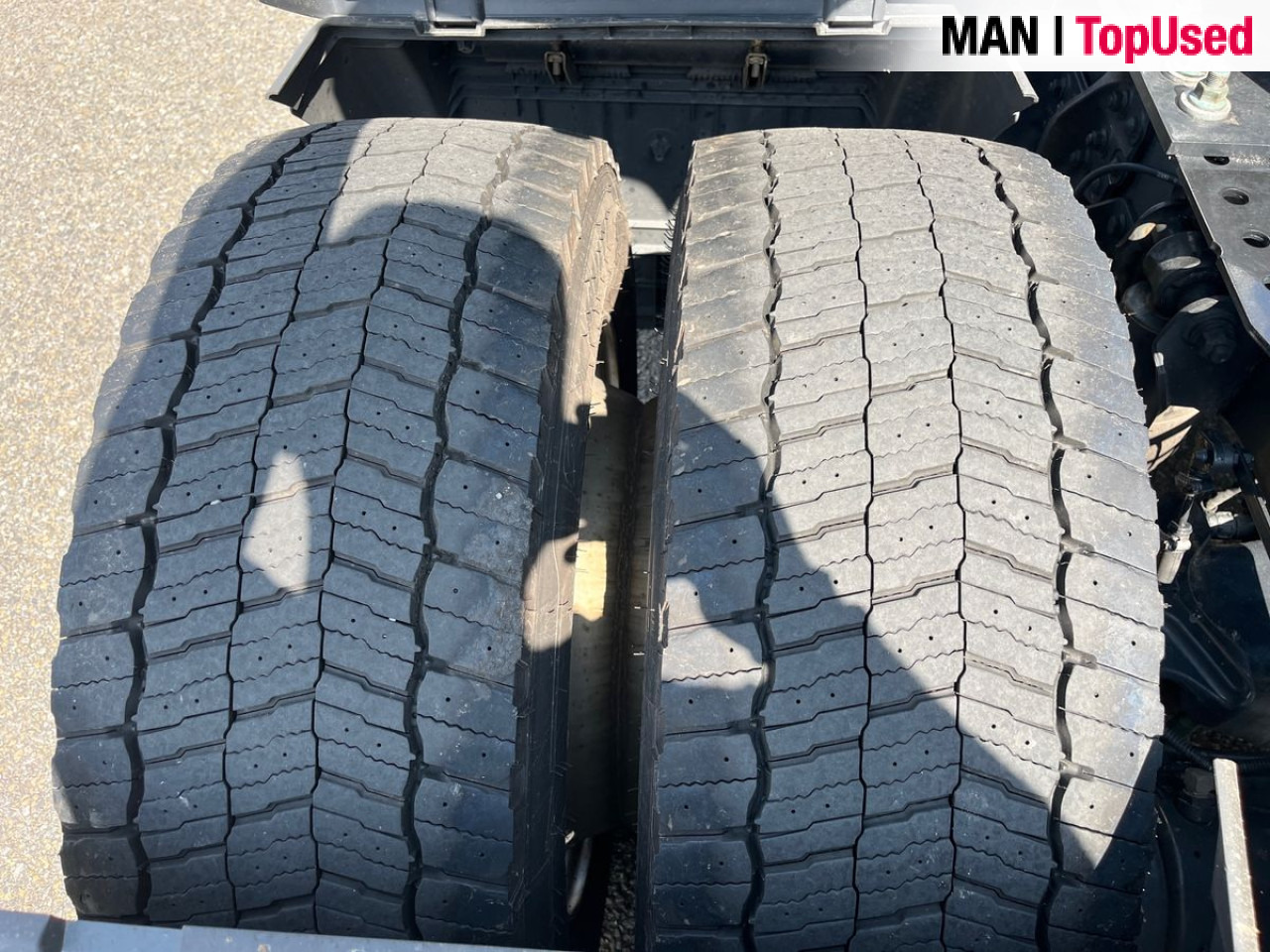MAN TGX 18.470 4x2 LL SA Euro6 Retarder Klima ZV - Тягач: фото 3 MAN TGX 18.470 4x2 LL SA Euro6 Retarder Klima ZV - Тягач: фото 3