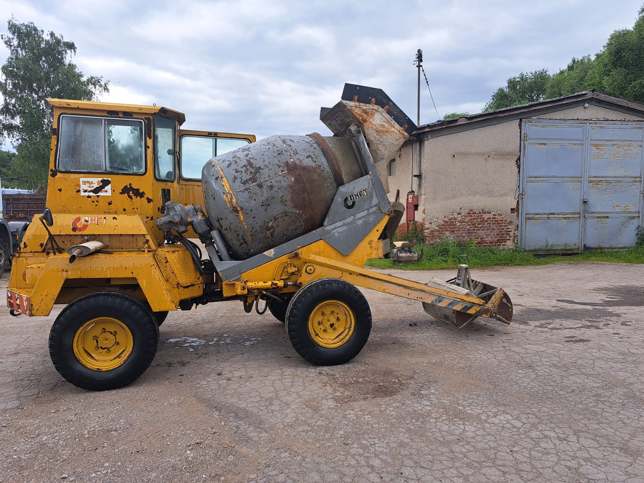 COMET MIXER ITALY - Автобетонозмішувач: фото 2 COMET MIXER ITALY - Автобетонозмішувач: фото 2