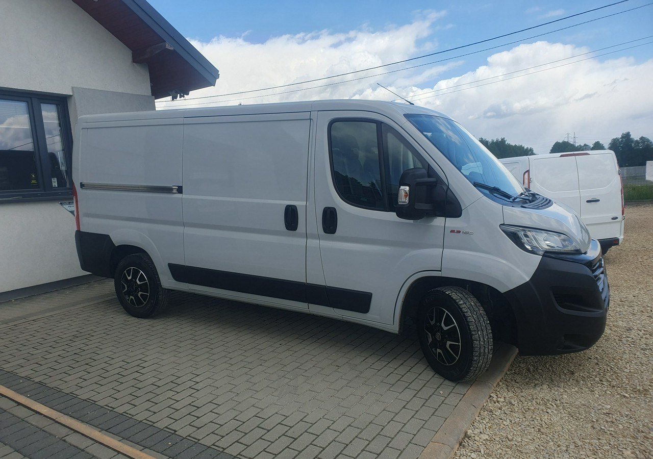 Fiat Ducato Krajowy * bardzo ładny* - Суцільнометалевий фургон: фото 5 Fiat Ducato Krajowy * bardzo ładny* - Суцільнометалевий фургон: фото 5