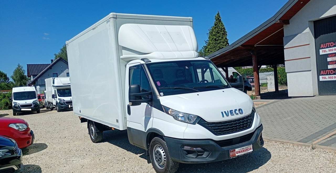 Iveco 35 Daily 35S14 klima * 3 osobowy * - Фургон з закритим кузовом: фото 5 Iveco 35 Daily 35S14 klima * 3 osobowy * - Фургон з закритим кузовом: фото 5