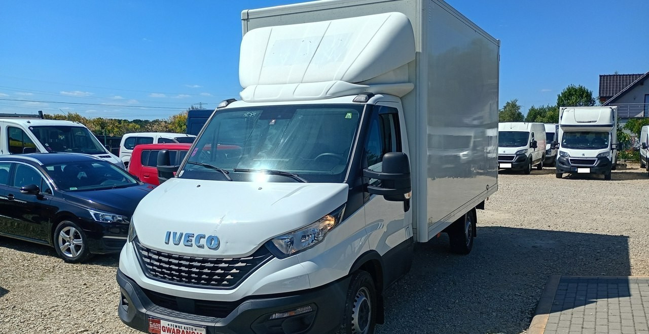 Iveco 35 Daily 35S14 klima * 3 osobowy * - Фургон з закритим кузовом: фото 2 Iveco 35 Daily 35S14 klima * 3 osobowy * - Фургон з закритим кузовом: фото 2