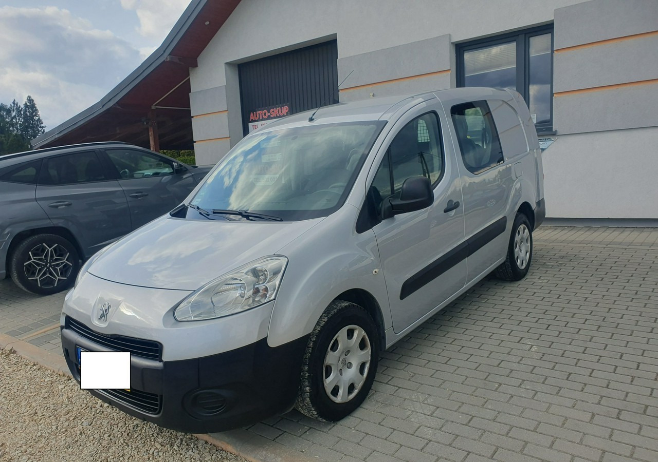 Peugeot Partner long *2 lub 5 osobowy *klima* gruau* - Суцільнометалевий фургон: фото 2 Peugeot Partner long *2 lub 5 osobowy *klima* gruau* - Суцільнометалевий фургон: фото 2