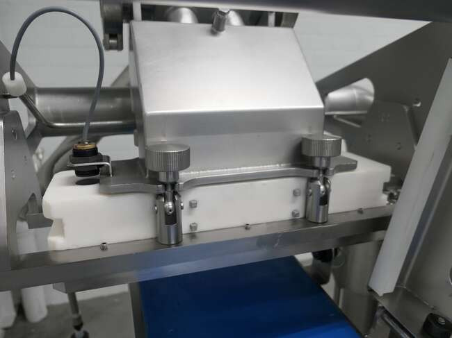 Обладнання для харчової промисловості Verbufa forming machine VVM2: фото 8