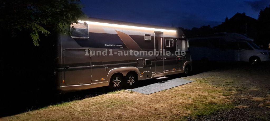 Bürstner Elegance I 910 G Solar/AHK/RFK/Alde/TwinSat/2xTV/Vollausstattung Elegance I 910 G Solar/AHK/RFK/Alde/TwinSat/2xTV/Vollausstattung - Інтегрований автобудинок: фото 2 Bürstner Elegance I 910 G Solar/AHK/RFK/Alde/TwinSat/2xTV/Vollausstattung Elegance I 910 G Solar/AHK/RFK/Alde/TwinSat/2xTV/Vollausstattung - Інтегрований автобудинок: фото 2