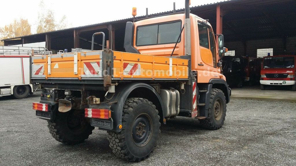 Mercedes-Benz Unimog U 300 Kipper Zugmaschine Kommunalhydraulik U 500 400 U 300 Kipper Zugmaschine Kommunalhydraulik U 500 400 - Комунальна/ Спеціальна техніка: фото 1 Mercedes-Benz Unimog U 300 Kipper Zugmaschine Kommunalhydraulik U 500 400 U 300 Kipper Zugmaschine Kommunalhydraulik U 500 400 - Комунальна/ Спеціальна техніка: фото 1