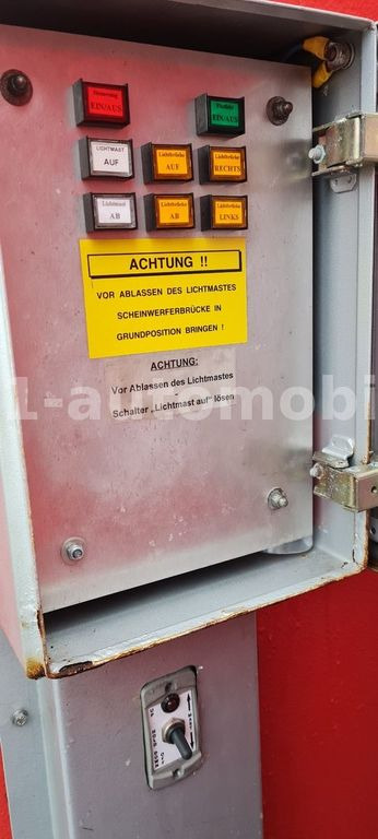 Пожежна машина MAN 10.163 L2000 Feuerwehr GWG Nur 6.300km DEPA ELRO/VETTER 10.163 L2000 Feuerwehr GWG Nur 6.300km DEPA ELRO/VETTER: фото 11 Пожежна машина MAN 10.163 L2000 Feuerwehr GWG Nur 6.300km DEPA ELRO/VETTER 10.163 L2000 Feuerwehr GWG Nur 6.300km DEPA ELRO/VETTER: фото 11