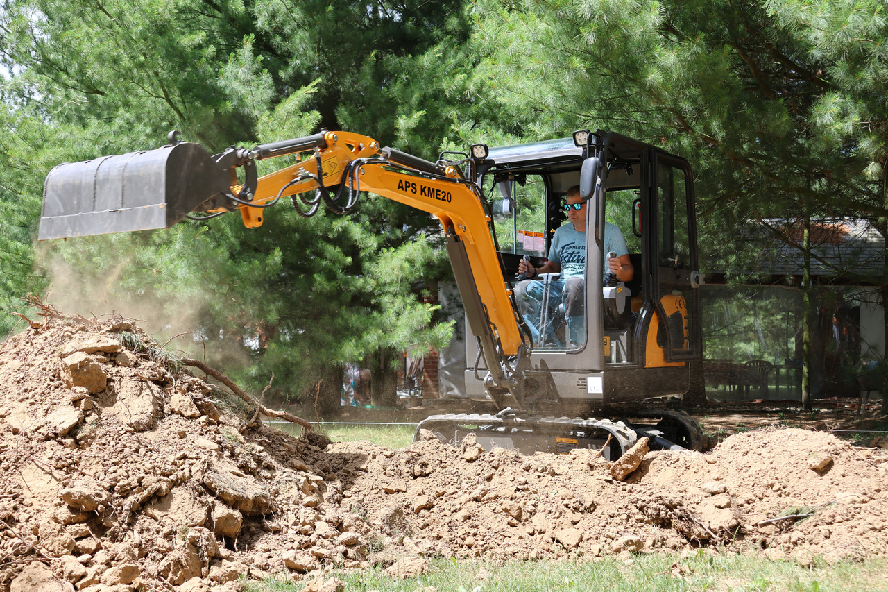 APS KME20 - Міні-екскаватор: фото 1 APS KME20 - Міні-екскаватор: фото 1