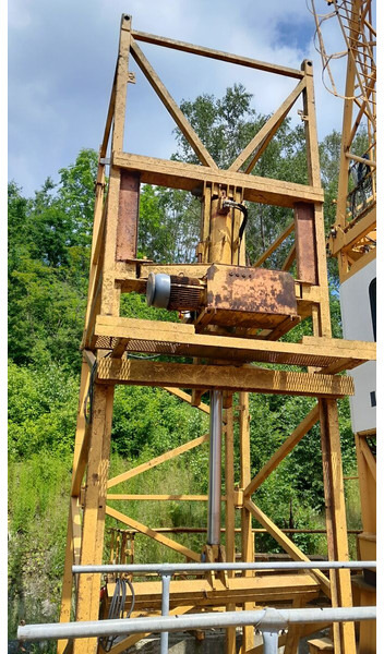 Liebherr 120HC climbing cage - Баштовий кран: фото 1 Liebherr 120HC climbing cage - Баштовий кран: фото 1