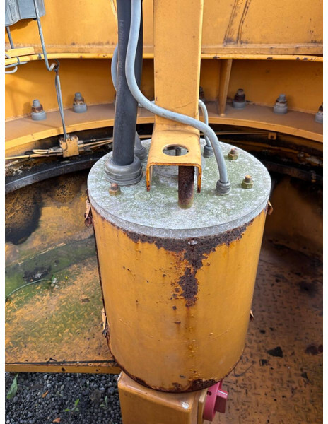 Liebherr 140EC-H6 - Баштовий кран: фото 4 Liebherr 140EC-H6 - Баштовий кран: фото 4