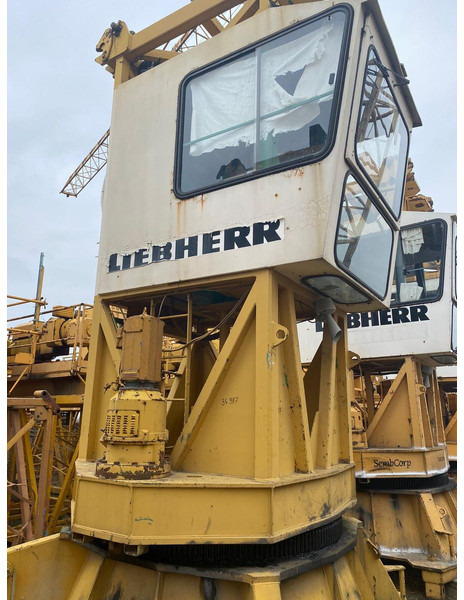 Liebherr 180EC-H10 - Баштовий кран: фото 2 Liebherr 180EC-H10 - Баштовий кран: фото 2