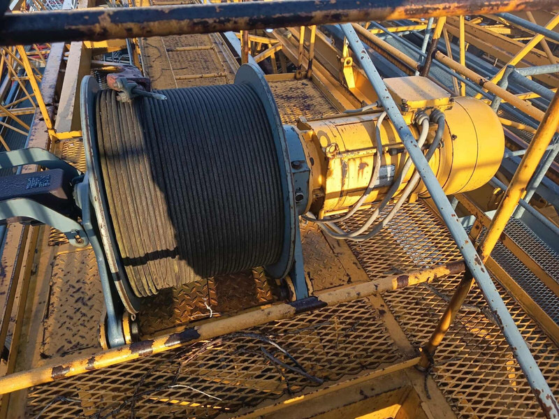 Liebherr 90LD - Баштовий кран: фото 4 Liebherr 90LD - Баштовий кран: фото 4