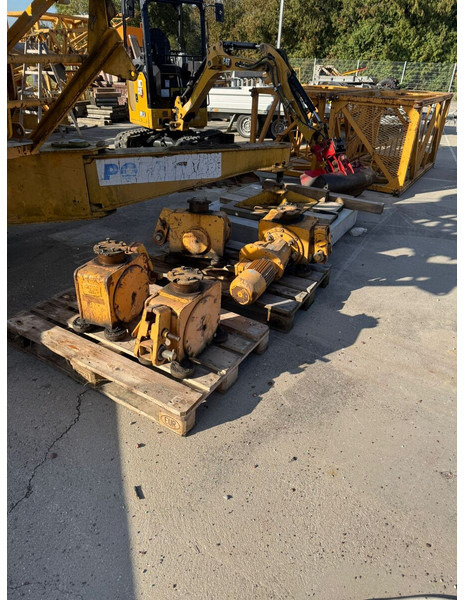 Liebherr driven boogies - 35/50/63K - Швидкомонтований кран: фото 1 Liebherr driven boogies - 35/50/63K - Швидкомонтований кран: фото 1