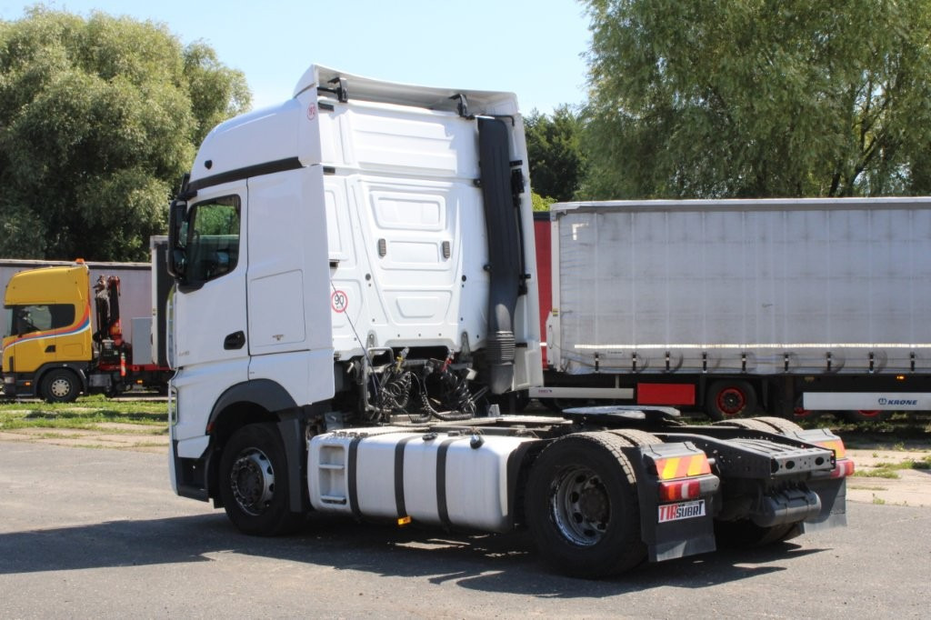 Mercedes-Benz ACTROS 1845 - Тягач: фото 4 Mercedes-Benz ACTROS 1845 - Тягач: фото 4