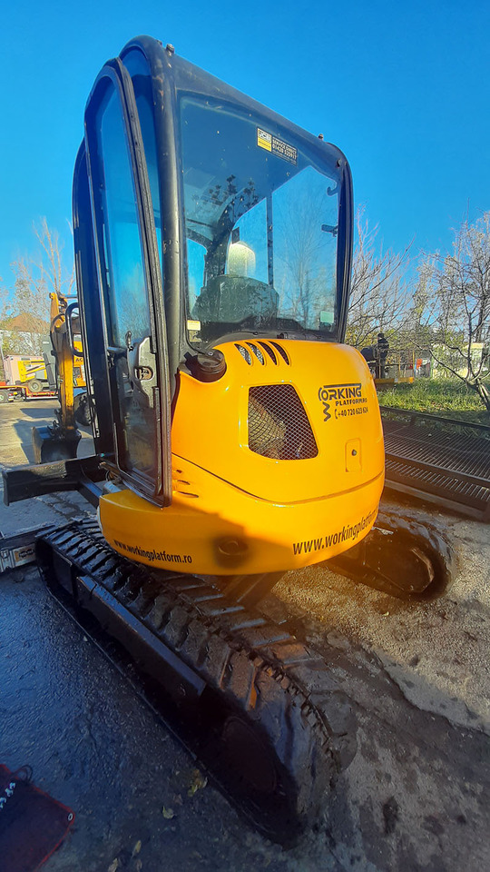 JCB 8030 ZTS - Міні-екскаватор: фото 2 JCB 8030 ZTS - Міні-екскаватор: фото 2