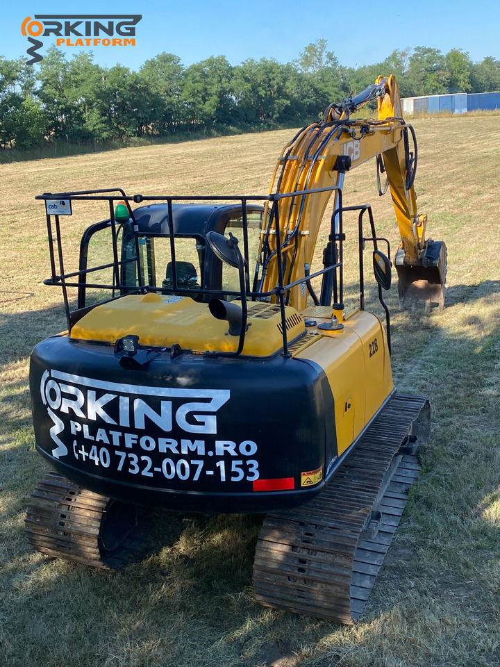 JCB JS131LC - Екскаватор: фото 5 JCB JS131LC - Екскаватор: фото 5