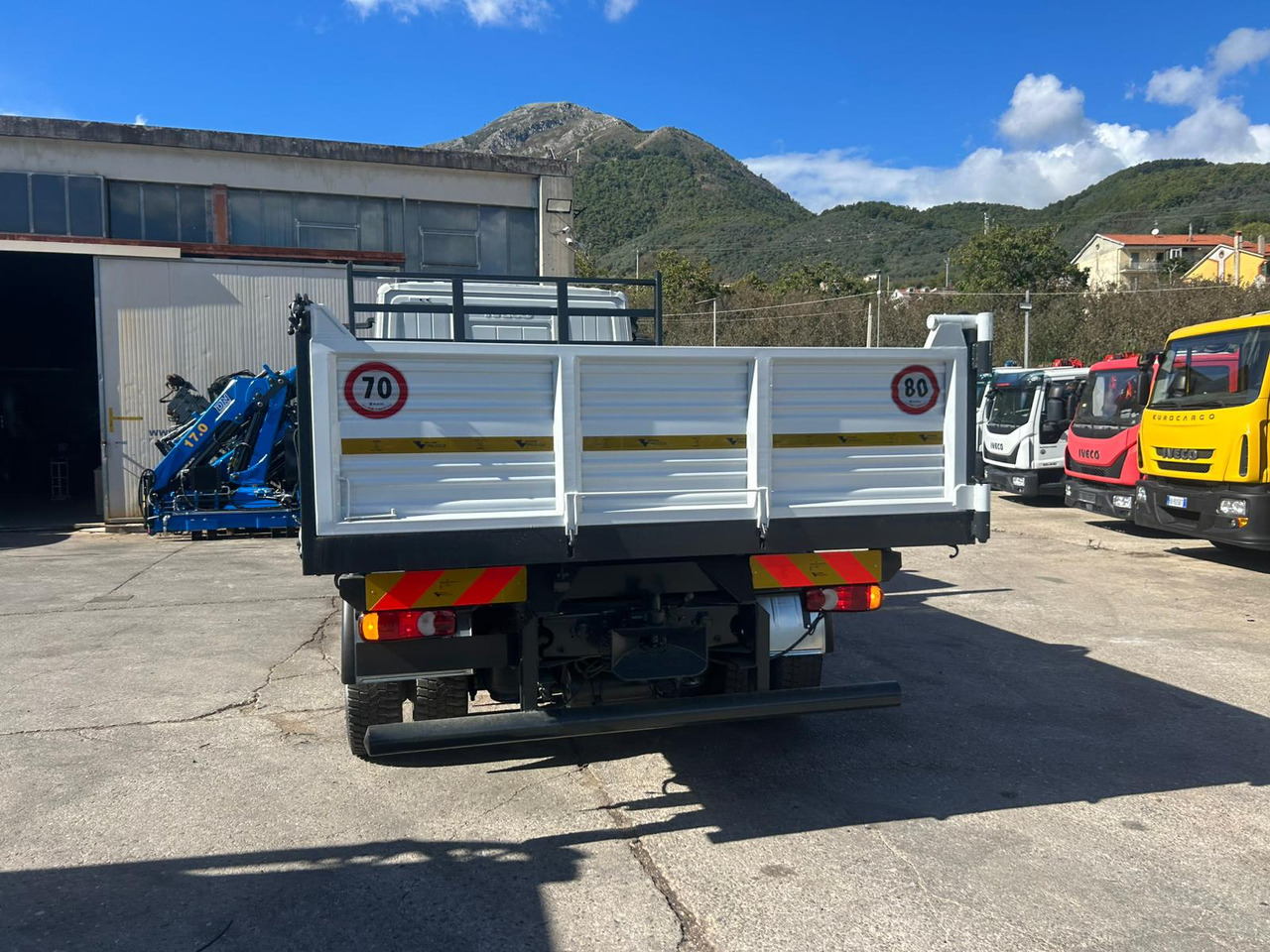 Самоскид вантажівка IVECO EUROCARGO 120E25: фото 33 Самоскид вантажівка IVECO EUROCARGO 120E25: фото 33