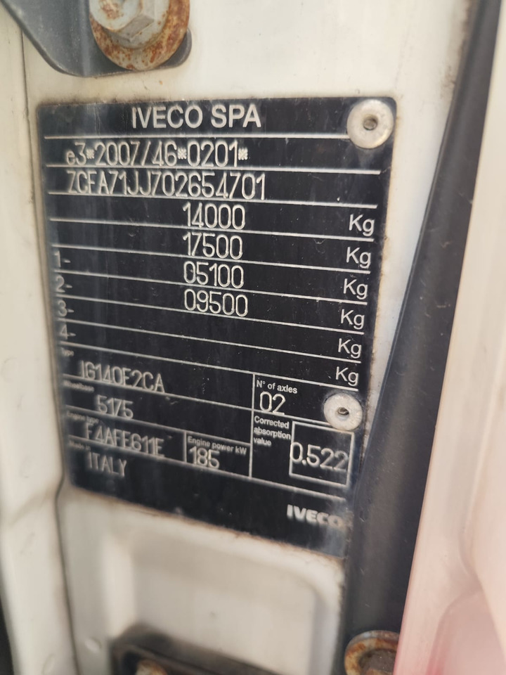 IVECO EUROCARGO 140-250 - Вантажівка з маніпулятором: фото 3 IVECO EUROCARGO 140-250 - Вантажівка з маніпулятором: фото 3