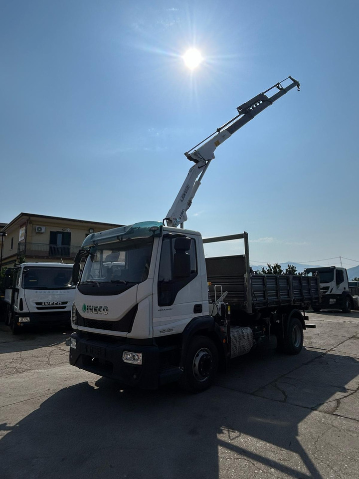 IVECO EUROCARGO 140-250 - Вантажівка з маніпулятором: фото 2 IVECO EUROCARGO 140-250 - Вантажівка з маніпулятором: фото 2