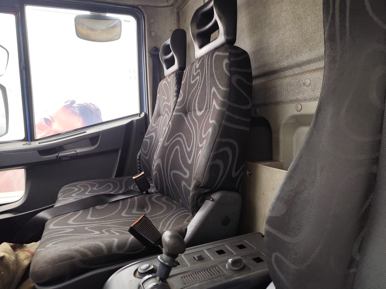 IVECO EUROCARGO 140E25 - Самоскид вантажівка: фото 4 IVECO EUROCARGO 140E25 - Самоскид вантажівка: фото 4