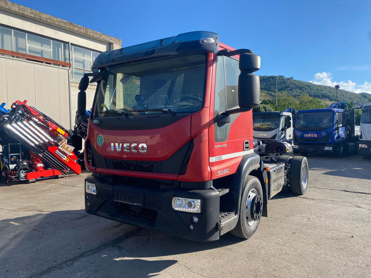 IVECO EUROCARGO 150-280 - Гаковий мультиліфт вантажівка: фото 1 IVECO EUROCARGO 150-280 - Гаковий мультиліфт вантажівка: фото 1