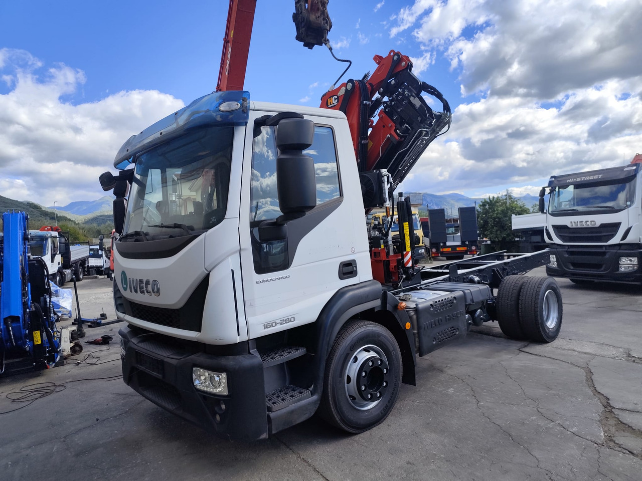 IVECO EUROCARGO 160-280 - Самоскид вантажівка, Вантажівка з маніпулятором: фото 1 IVECO EUROCARGO 160-280 - Самоскид вантажівка, Вантажівка з маніпулятором: фото 1