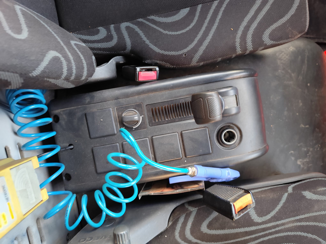 IVECO EUROCARGO 180E25 - Вантажівка з маніпулятором, Вантажівка з маніпулятором: фото 5 IVECO EUROCARGO 180E25 - Вантажівка з маніпулятором, Вантажівка з маніпулятором: фото 5