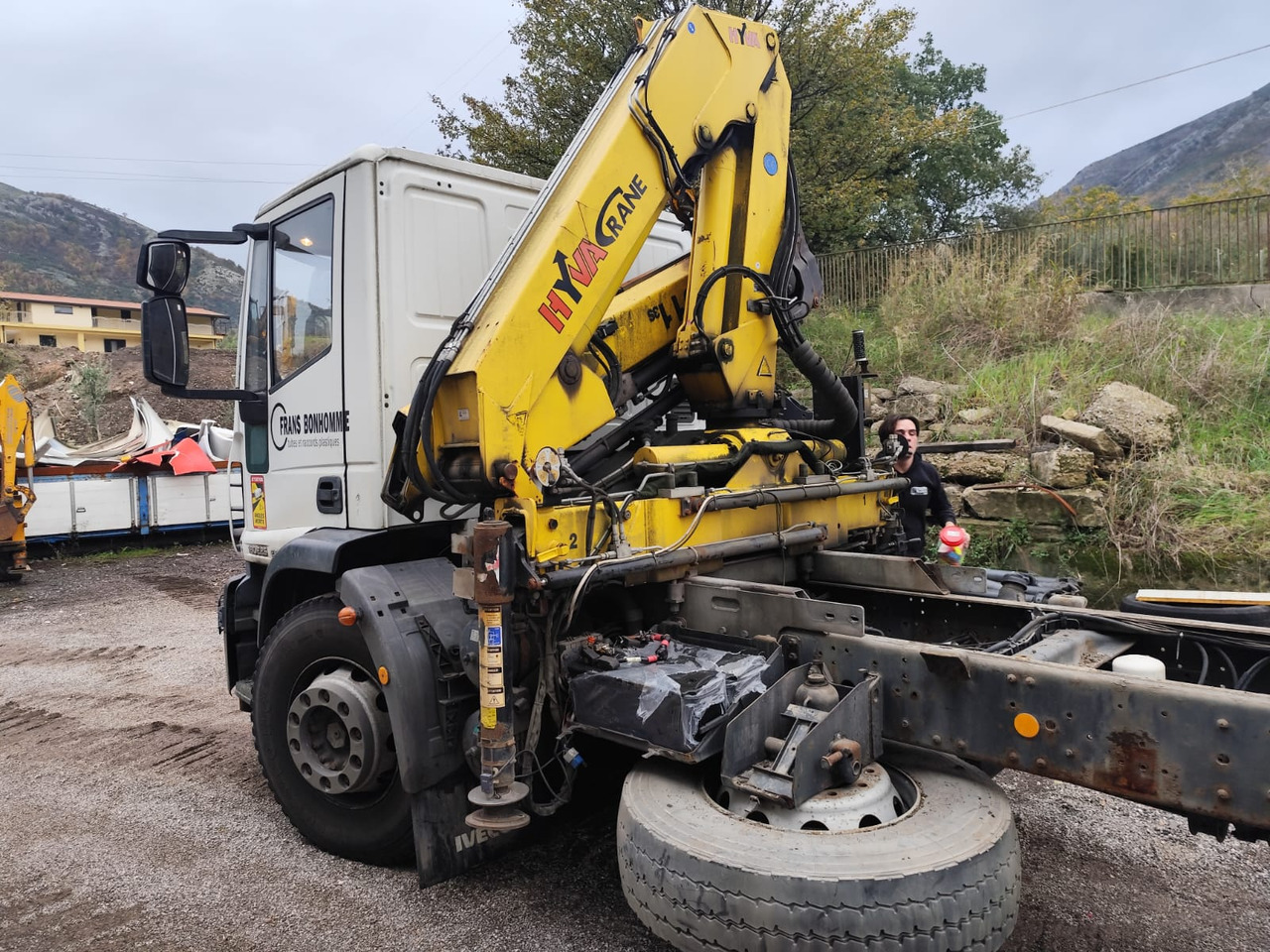 IVECO EUROCARGO 180E25 - Вантажівка з маніпулятором, Вантажівка з маніпулятором: фото 3 IVECO EUROCARGO 180E25 - Вантажівка з маніпулятором, Вантажівка з маніпулятором: фото 3