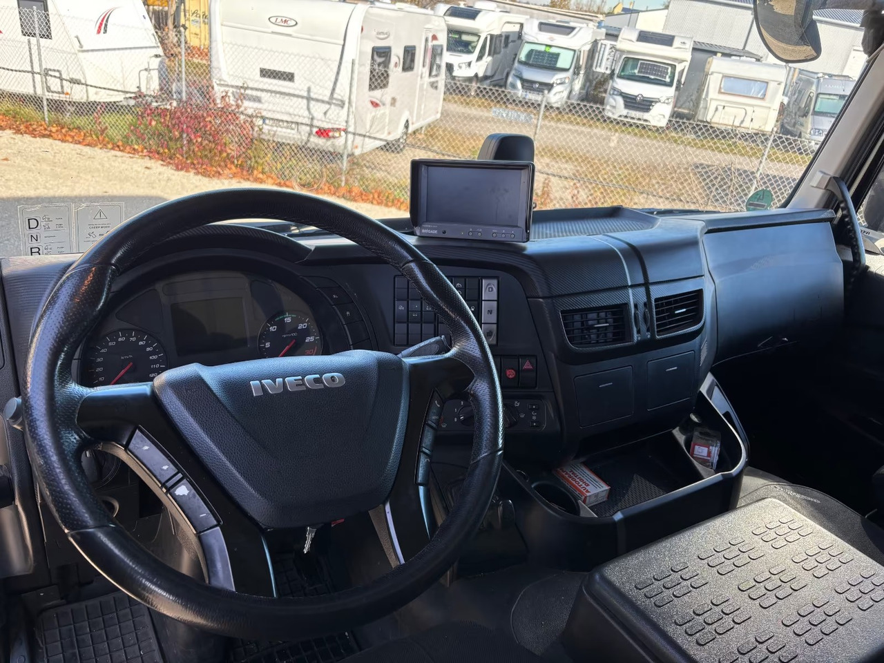 IVECO STRALIS 260S36 - Вантажівка з закритим кузовом: фото 3 IVECO STRALIS 260S36 - Вантажівка з закритим кузовом: фото 3