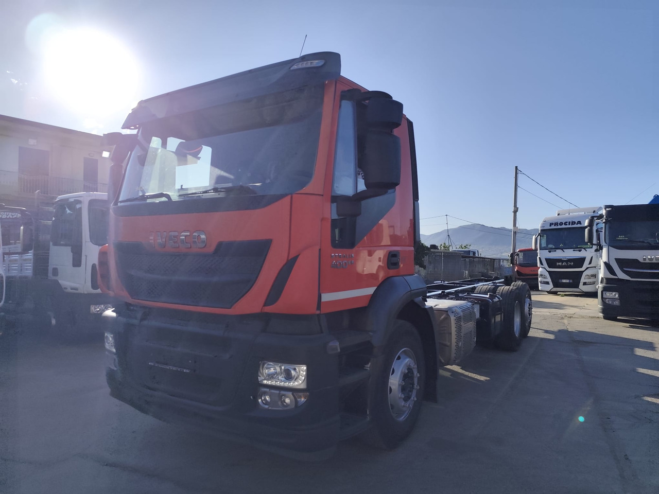 IVECO STRALIS 260S40 - Бортова вантажівка/ Платформа: фото 1 IVECO STRALIS 260S40 - Бортова вантажівка/ Платформа: фото 1
