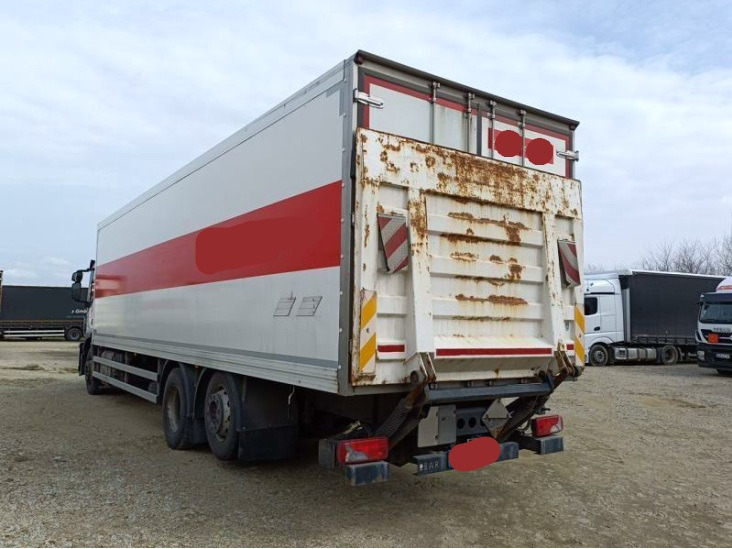 IVECO STRALIS AD 260S31 XP - Вантажівка з закритим кузовом: фото 3 IVECO STRALIS AD 260S31 XP - Вантажівка з закритим кузовом: фото 3