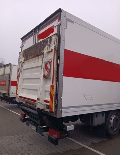 IVECO STRALIS AD 260S31 XP - Вантажівка з закритим кузовом: фото 4 IVECO STRALIS AD 260S31 XP - Вантажівка з закритим кузовом: фото 4