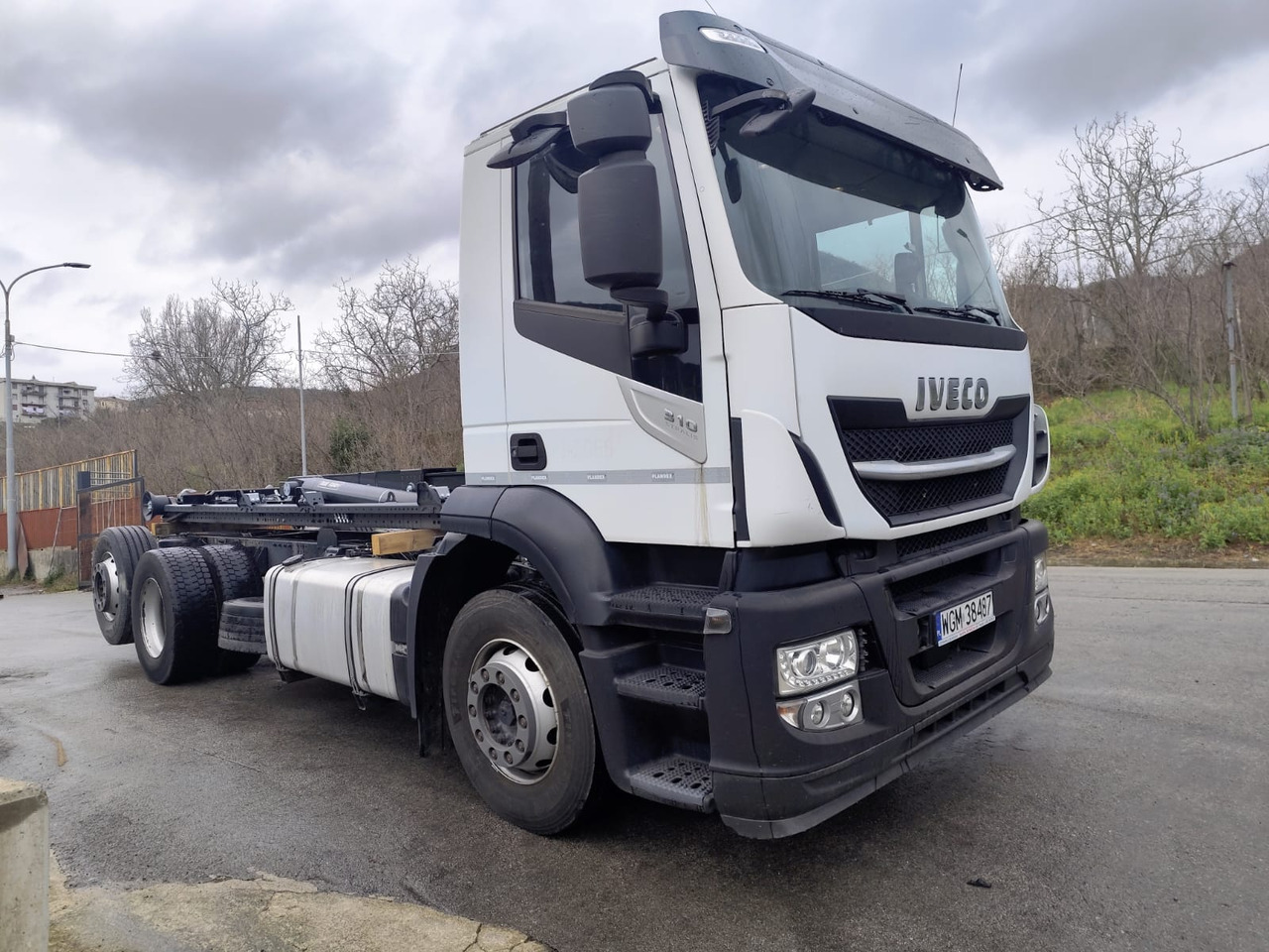 IVECO STRALIS AD 260S31 XP - Гаковий мультиліфт вантажівка: фото 1 IVECO STRALIS AD 260S31 XP - Гаковий мультиліфт вантажівка: фото 1