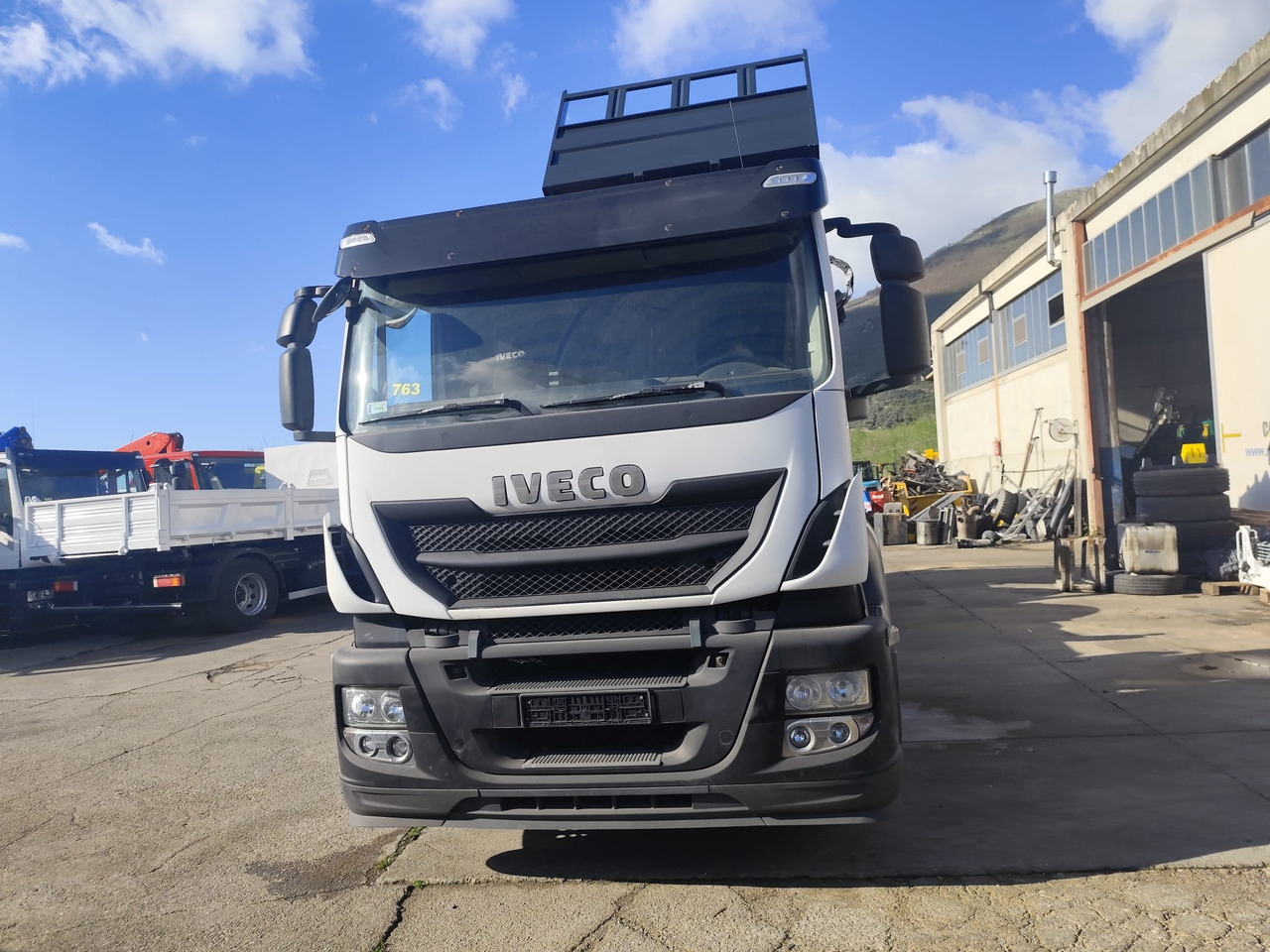 Вантажівка з маніпулятором, Самоскид вантажівка IVECO STRALIS CUBE 260S31: фото 16 Вантажівка з маніпулятором, Самоскид вантажівка IVECO STRALIS CUBE 260S31: фото 16