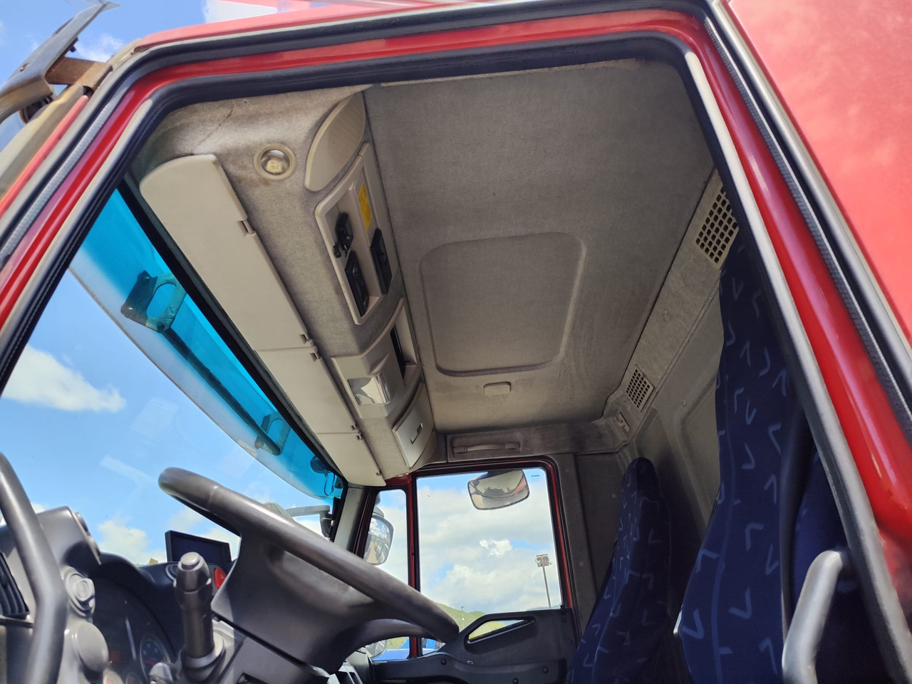 IVECO STRALIS CUBE 260S31 - Бортова вантажівка/ Платформа: фото 5 IVECO STRALIS CUBE 260S31 - Бортова вантажівка/ Платформа: фото 5