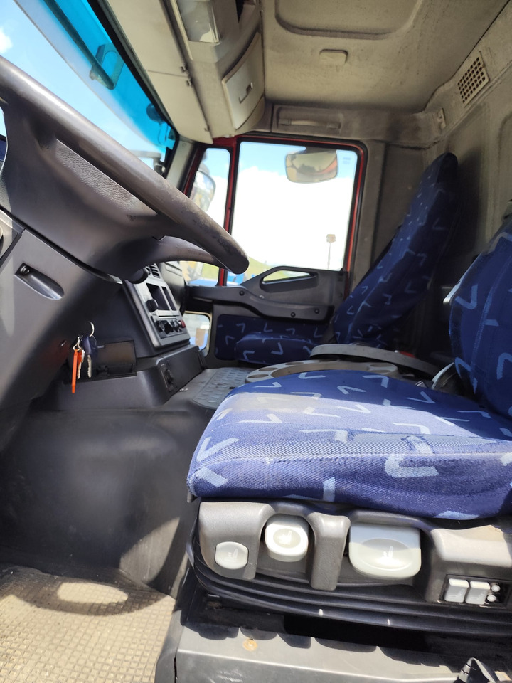 IVECO STRALIS CUBE 260S31 - Бортова вантажівка/ Платформа: фото 2 IVECO STRALIS CUBE 260S31 - Бортова вантажівка/ Платформа: фото 2
