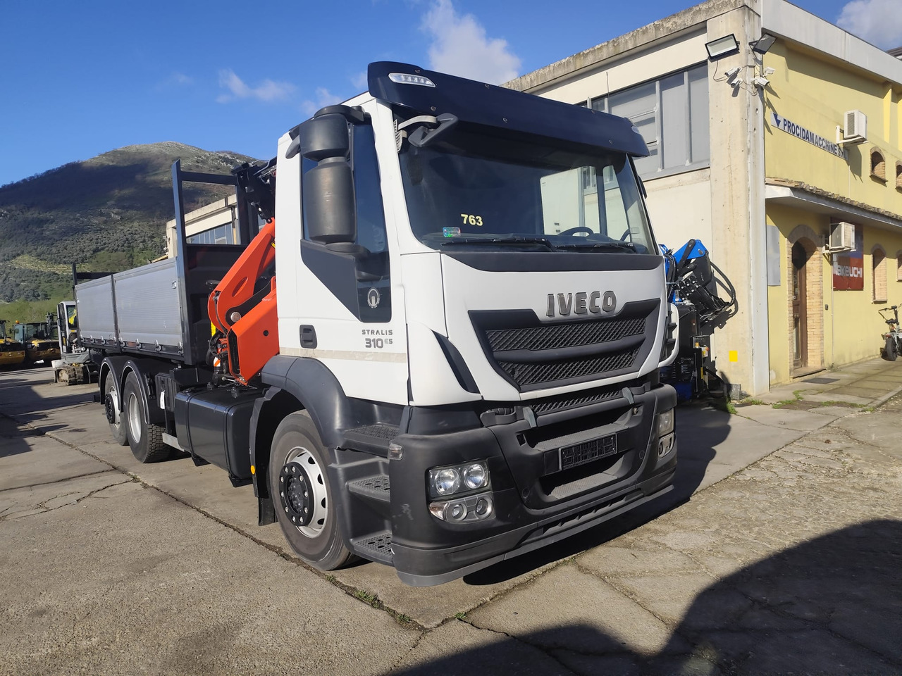 Вантажівка з маніпулятором, Самоскид вантажівка IVECO STRALIS CUBE 260S31: фото 45 Вантажівка з маніпулятором, Самоскид вантажівка IVECO STRALIS CUBE 260S31: фото 45