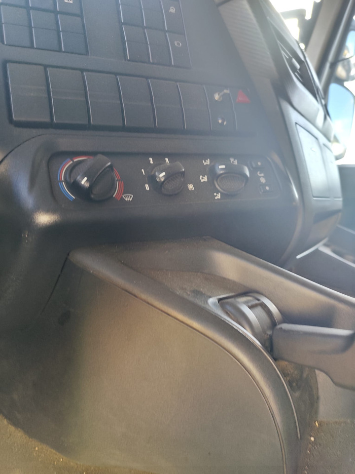 Вантажівка з маніпулятором, Самоскид вантажівка IVECO STRALIS CUBE 260S31: фото 32 Вантажівка з маніпулятором, Самоскид вантажівка IVECO STRALIS CUBE 260S31: фото 32