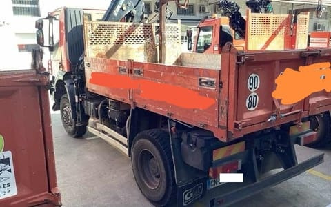 IVECO TRAKKER 190T31 - Вантажівка з маніпулятором: фото 3 IVECO TRAKKER 190T31 - Вантажівка з маніпулятором: фото 3