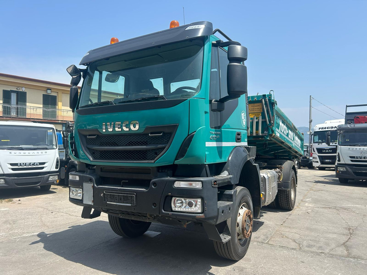 IVECO TRAKKER 190T41 - Самоскид вантажівка: фото 1 IVECO TRAKKER 190T41 - Самоскид вантажівка: фото 1