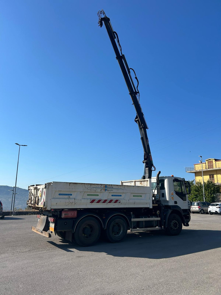 IVECO TRAKKER 260T36 - Вантажівка з маніпулятором: фото 4 IVECO TRAKKER 260T36 - Вантажівка з маніпулятором: фото 4