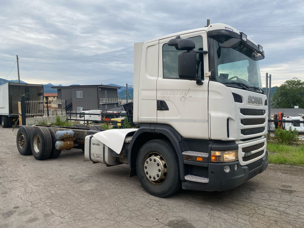 Вантажівка шасі SCANIA G440: фото 6