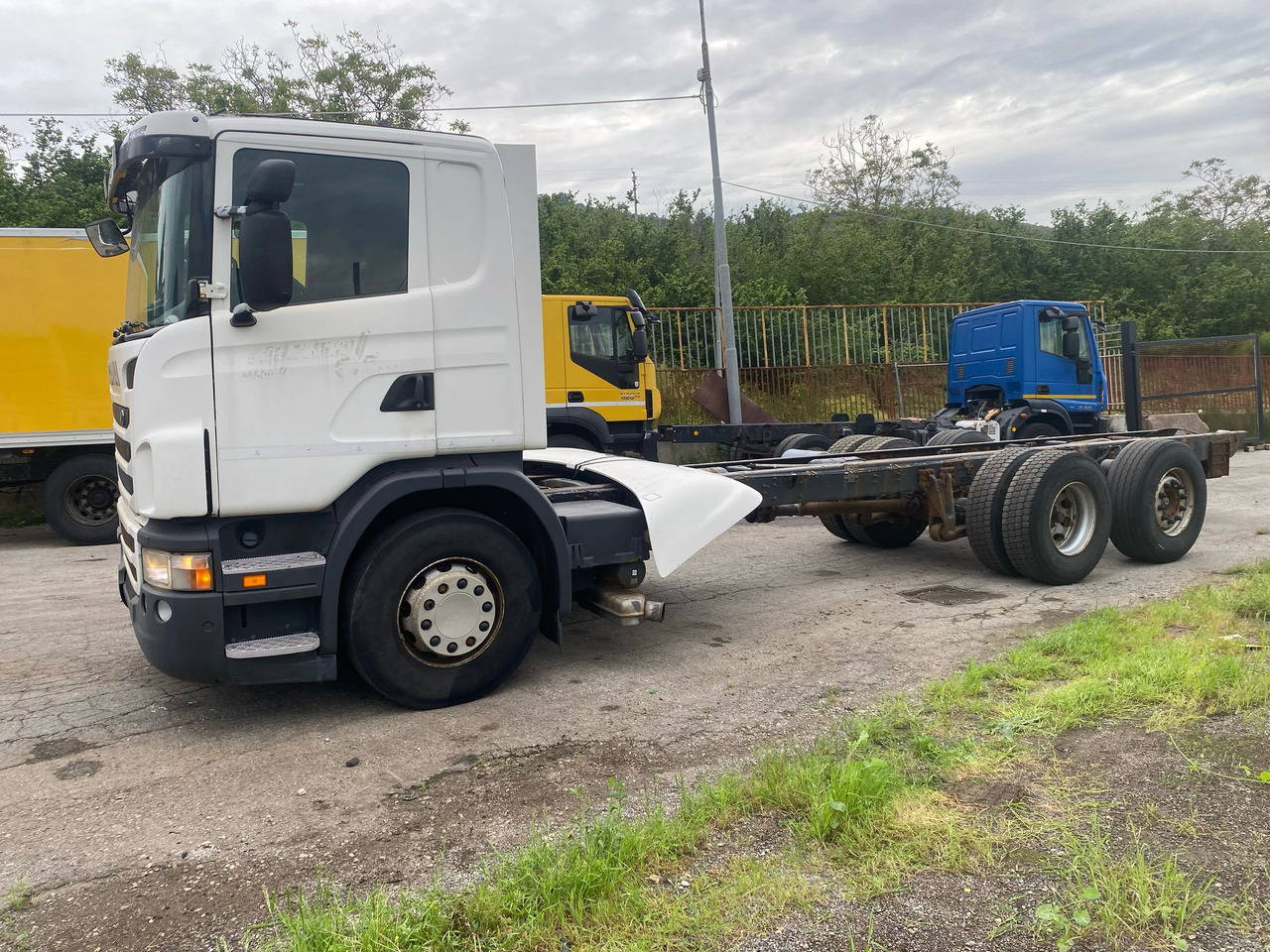 SCANIA G440 - Вантажівка шасі: фото 2 SCANIA G440 - Вантажівка шасі: фото 2