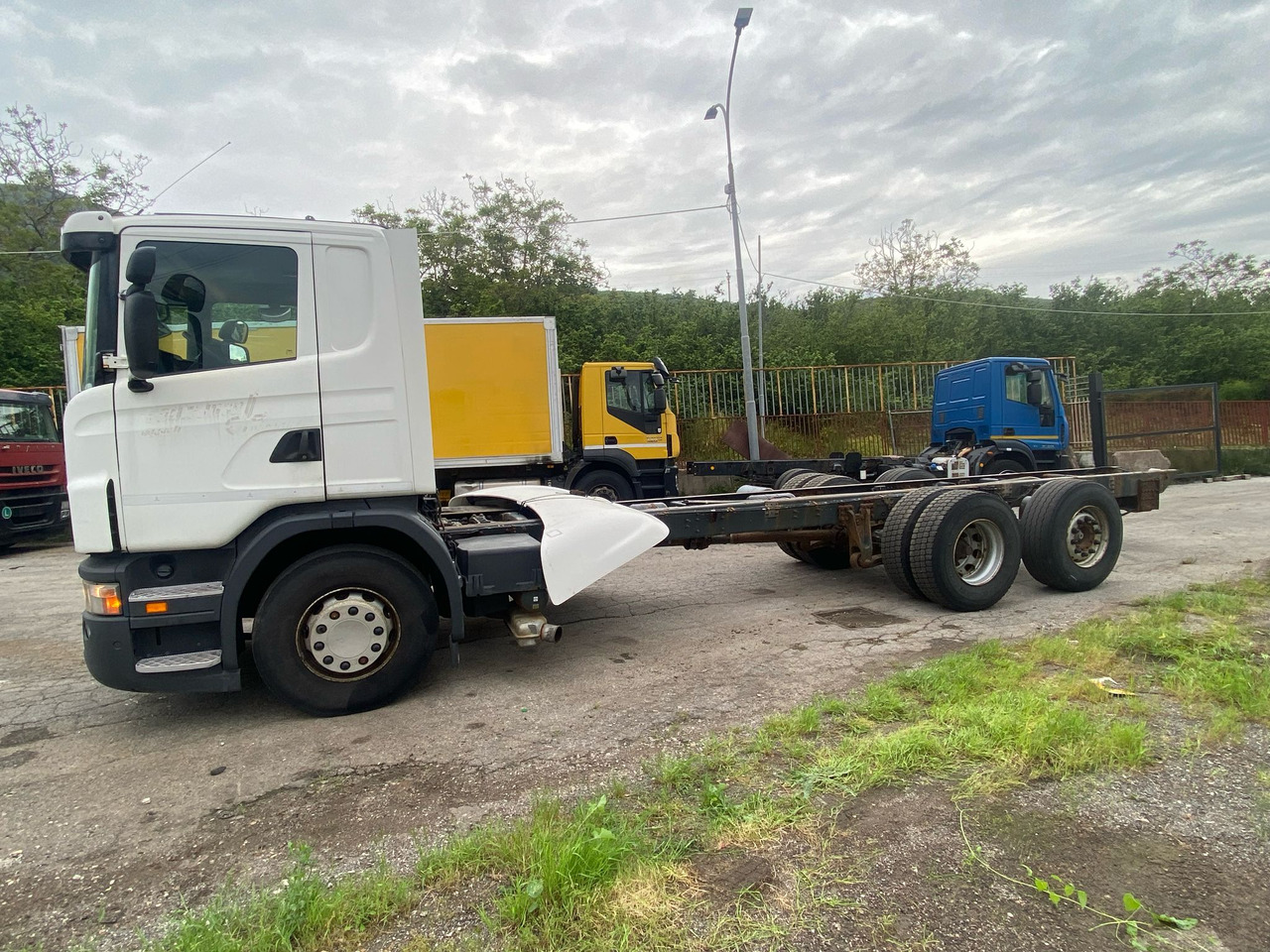 Вантажівка шасі SCANIA G440: фото 13