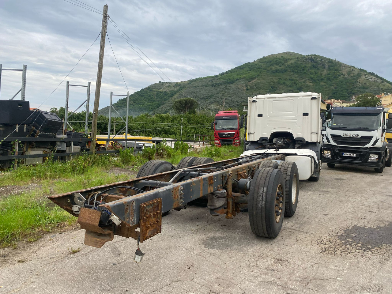 Вантажівка шасі SCANIA G440: фото 10