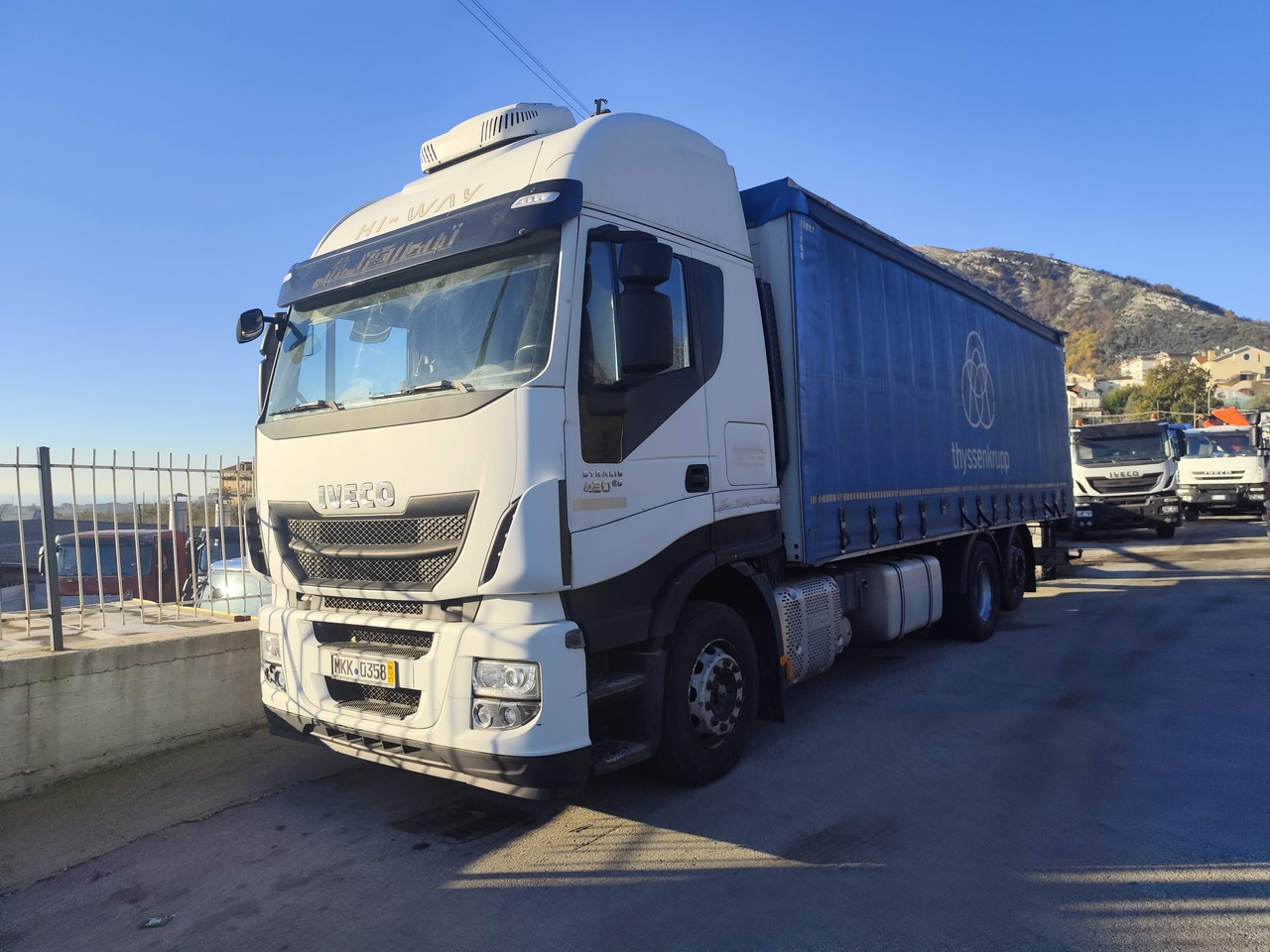 STRALIS 260S42 - Тентована вантажівка: фото 1 STRALIS 260S42 - Тентована вантажівка: фото 1