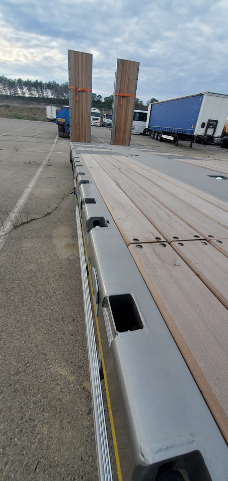 Новий Низькорамна платформа напівпричіп Для транспортування важкої техніки YALCIN 3 ESSIEUX STD: фото 12 Новий Низькорамна платформа напівпричіп Для транспортування важкої техніки YALCIN 3 ESSIEUX STD: фото 12