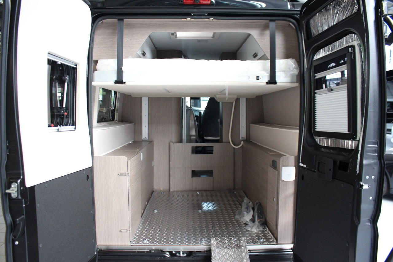 Кастенваген Chausson V 690/10 AT-9 Premium Road Hubbett Rampe Solar: фото 7