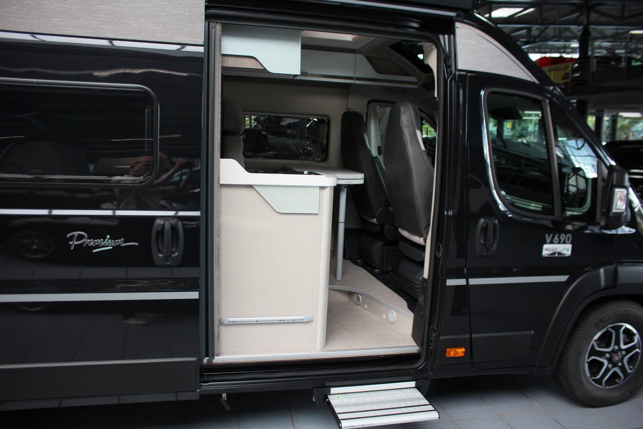 Кастенваген Chausson V 690/10 AT-9 Premium Road Hubbett Rampe Solar: фото 8