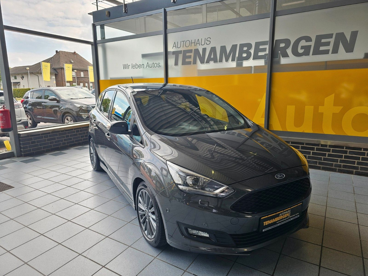 Ford C-MAX 1.5 Sport Automatik Bi-Xenon Navi Standhzg - Пасажирський фургон: фото 2 Ford C-MAX 1.5 Sport Automatik Bi-Xenon Navi Standhzg - Пасажирський фургон: фото 2